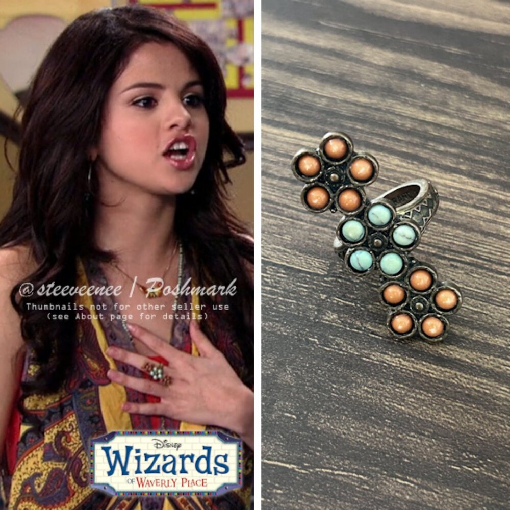 Boho Three Flower Ring ASO Alex Russo